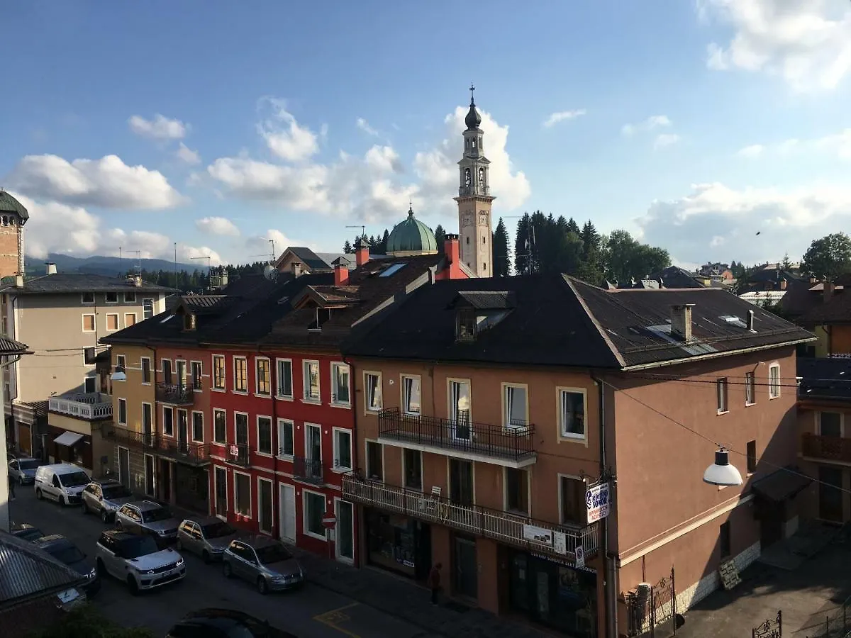 Appartement La Mansardina In Centro Asiago