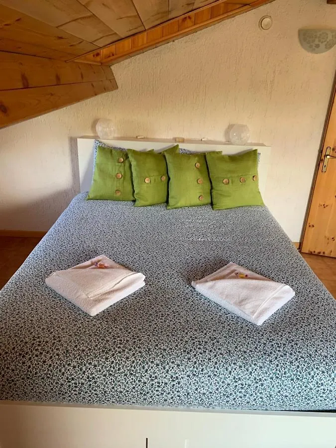 Apartment La Mansardina In Centro Asiago